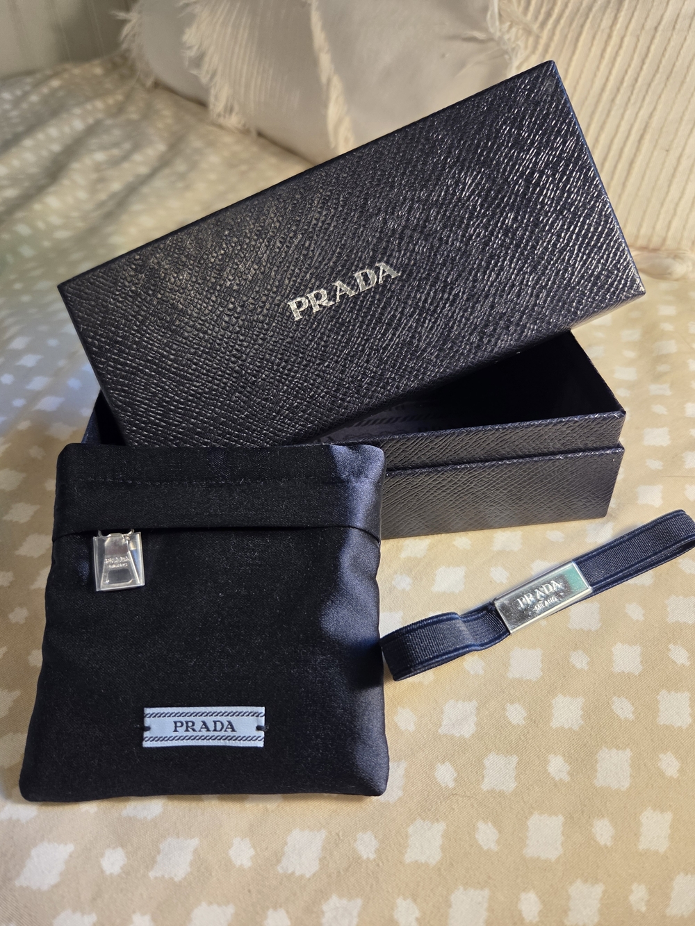 Prada Bundle - Picture 2 of 9